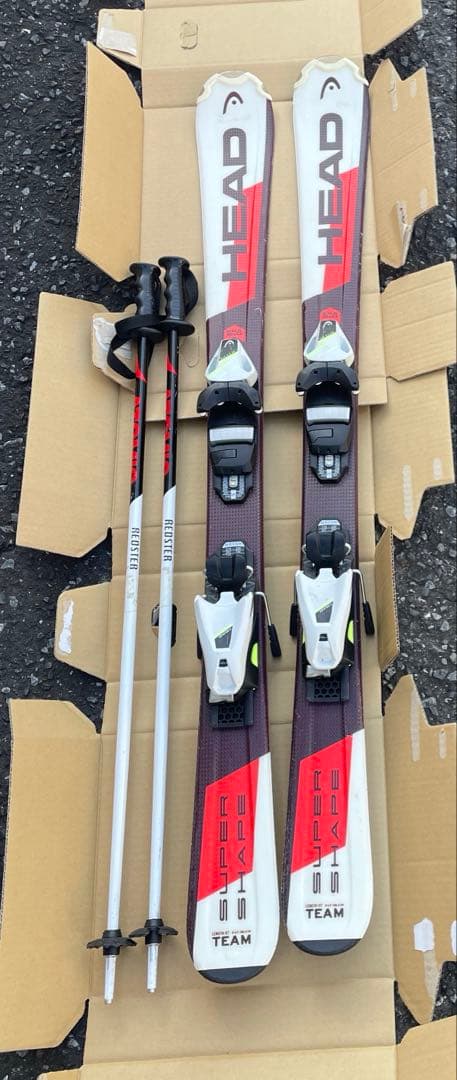 HEAD、ATOMIC ジュニアスキー板+ストック＋ブーツセット