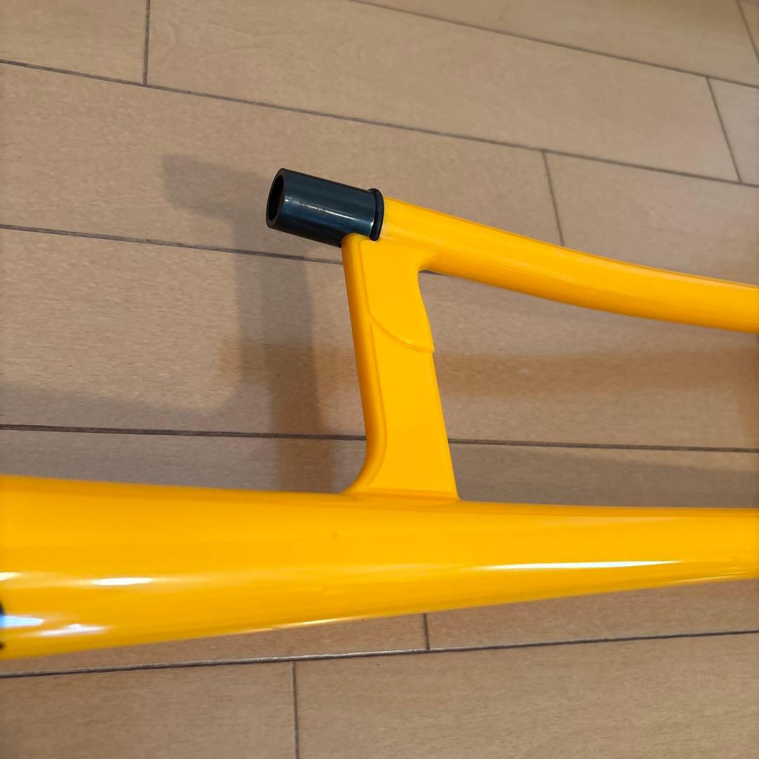 pBoneピーボーン　イエロー　プラスチックトロンボーン　イエロー