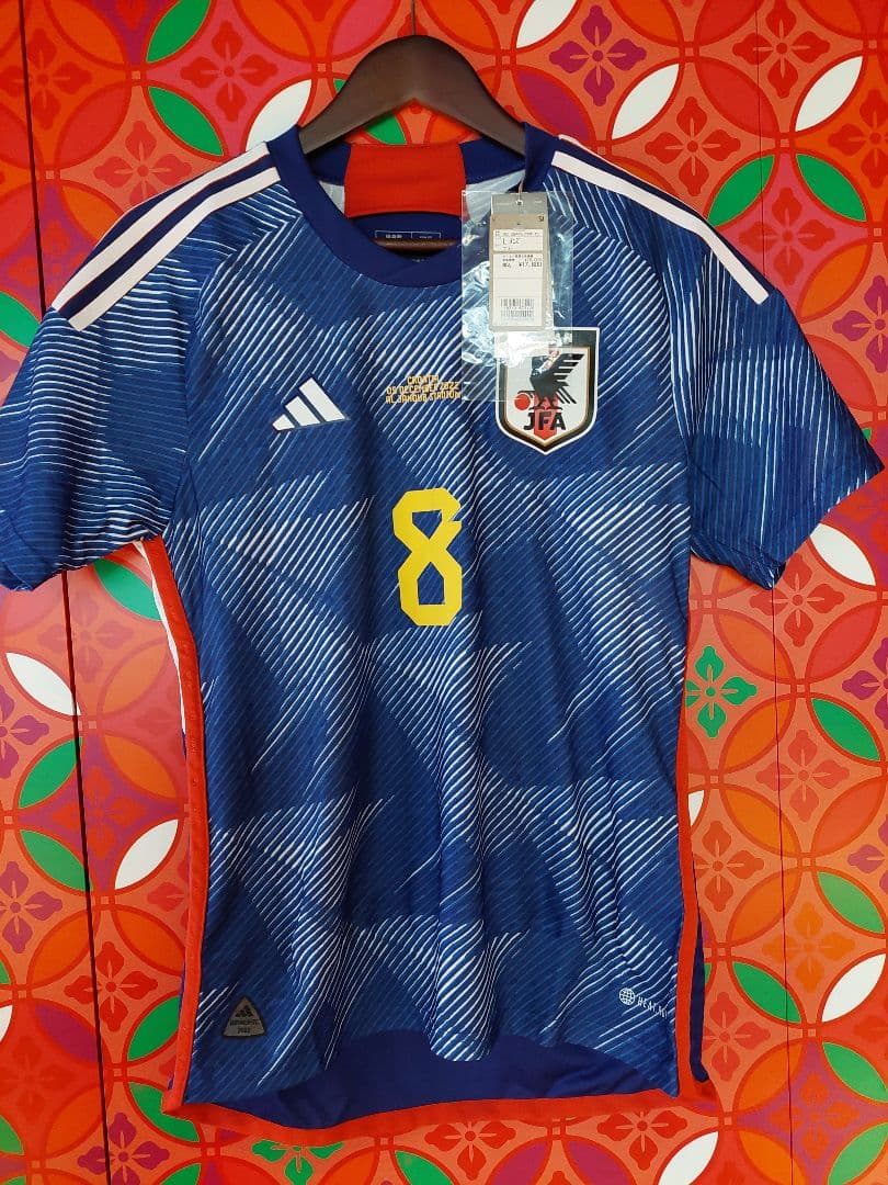 サッカー日本代表　オーセンティックユニフォーム　堂安律選手#8 Lサイズ