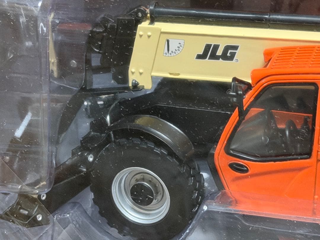 【新品未開封】 JLG 1255 テレハンドラー： 建機 スケールモデル1/32