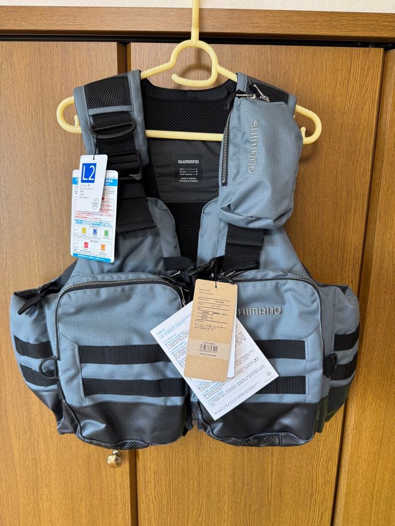 新品未使用　シマノ　フィッシングベスト VF-274W ストームグレー Lサイズ