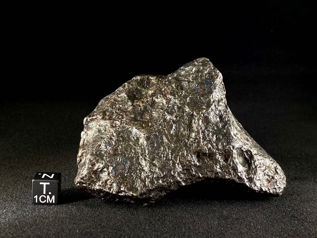 1025g カンポデルシエロ 鉄隕石 天然石 宇宙 パワーストーン 鉱物標本