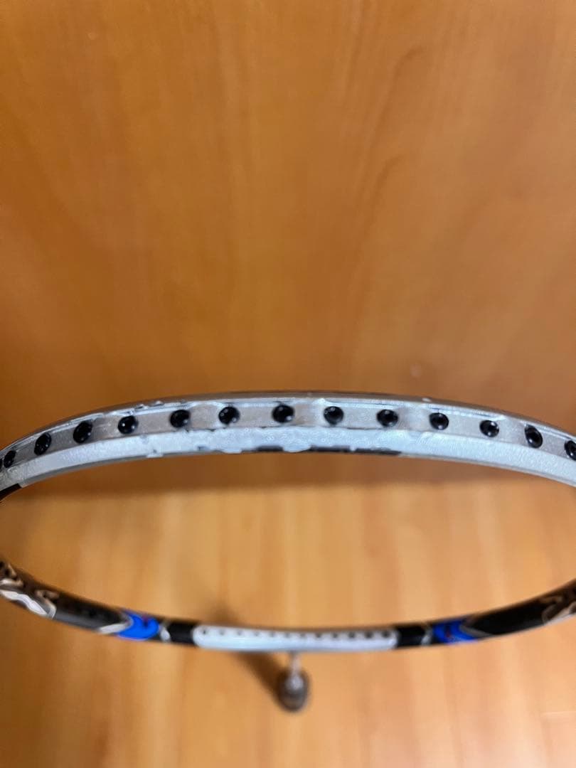 「4U Victor Meteor X70」バドミントンラケット