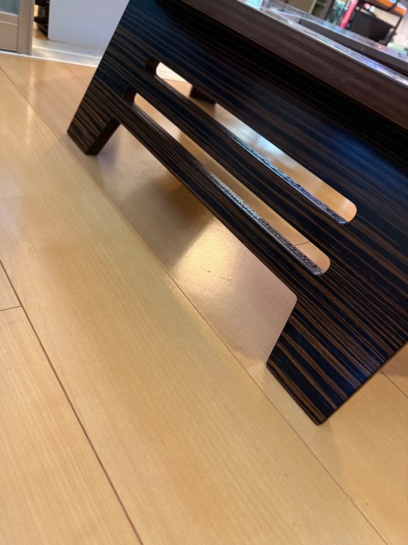 The arth ヘキサテーブル　黒しま次郎　六角テーブル