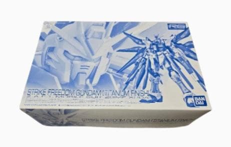 ＲＧ 1/144 ストライクフリーダムガンダム［チタニウムフィニッシュ