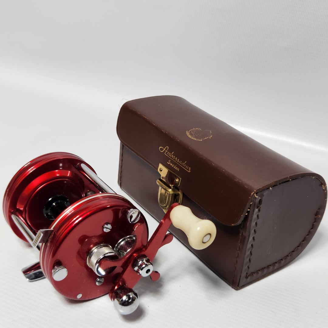 Ambassadeur 6000 リール 赤