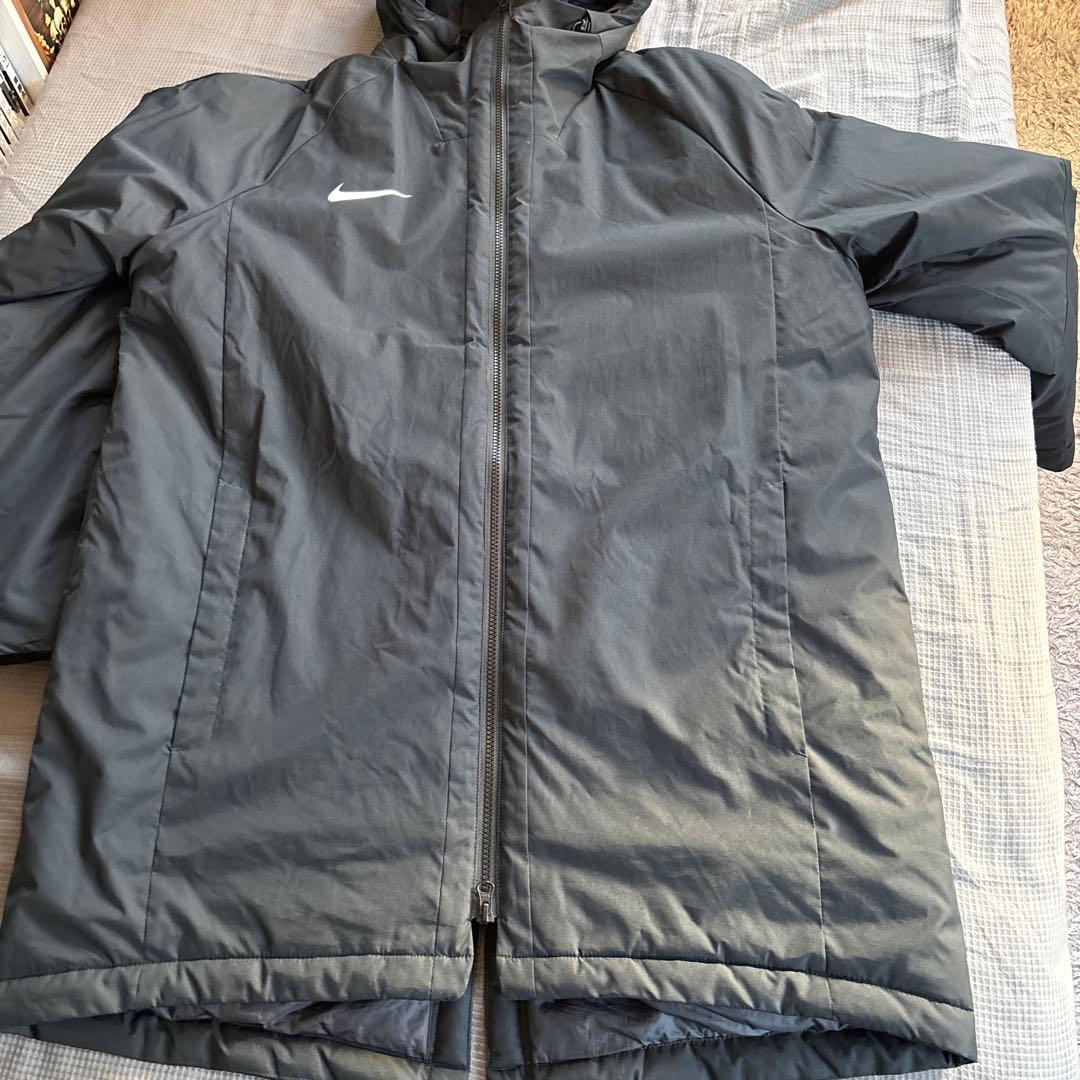 NIKE ナイキ　XL サッカーコート　ベンチコート コーチコート