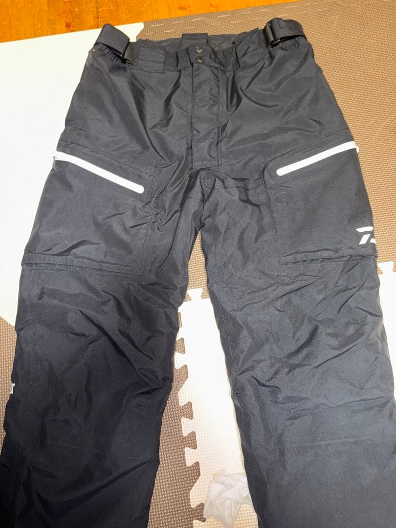 ダイワ　GORE-TEX防寒着DW-1205 Mサイズ