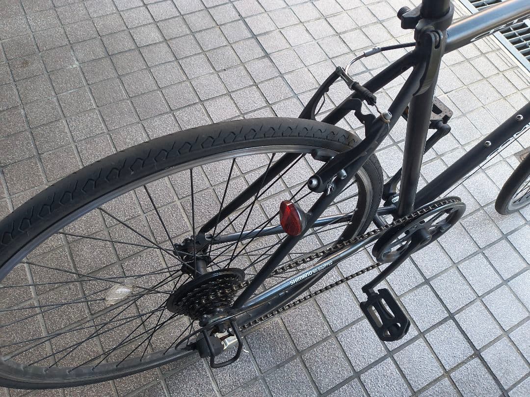 クロスバイク　700×28