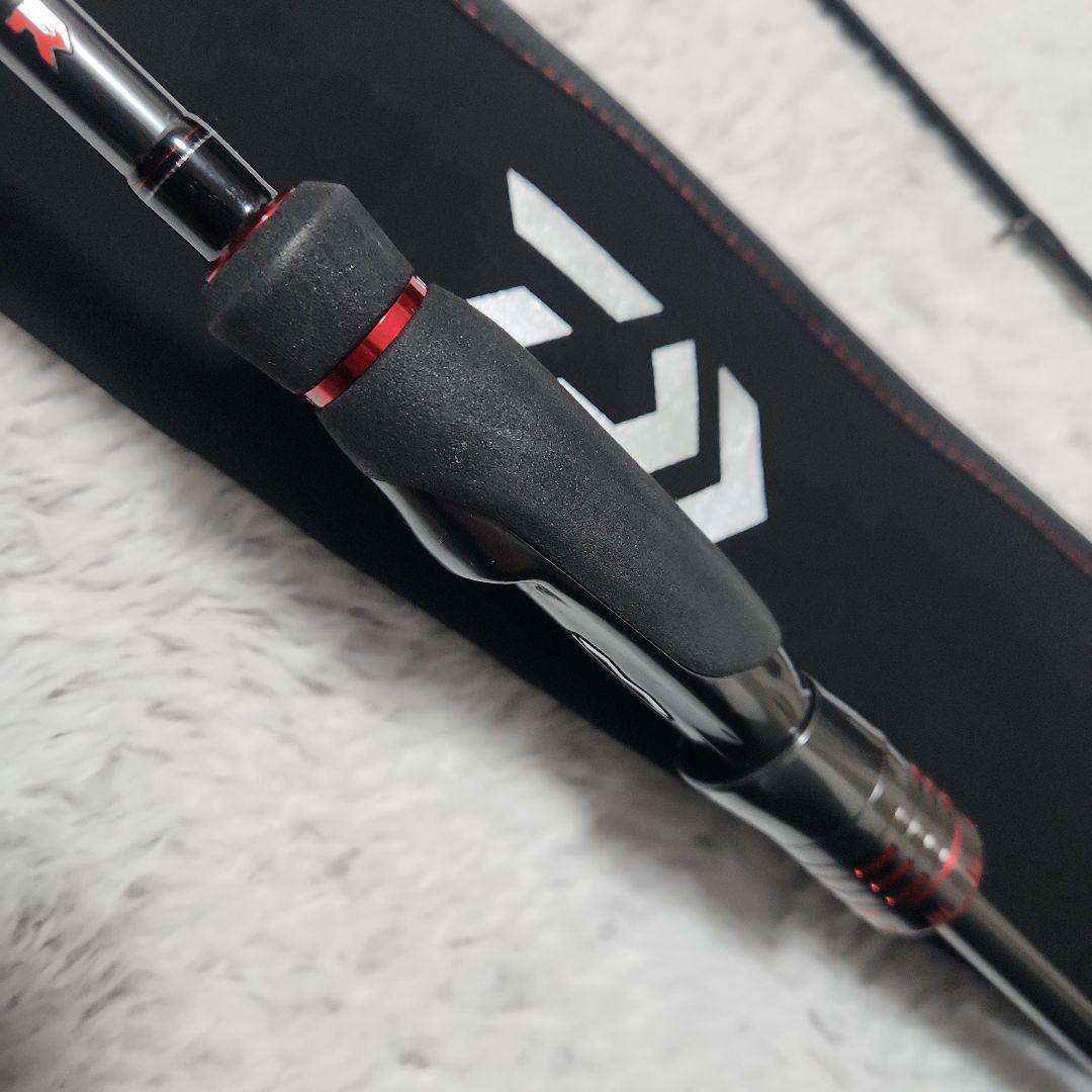 エメラルダス ストイスト RT84M ダイワ ストイストrt