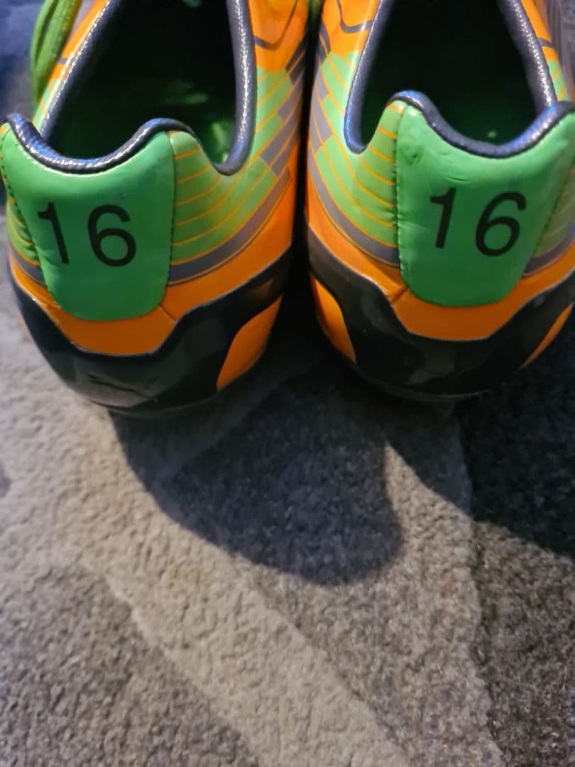 アグエロ　実使用　スパイク　マンチェスターシティ　アルゼンチン