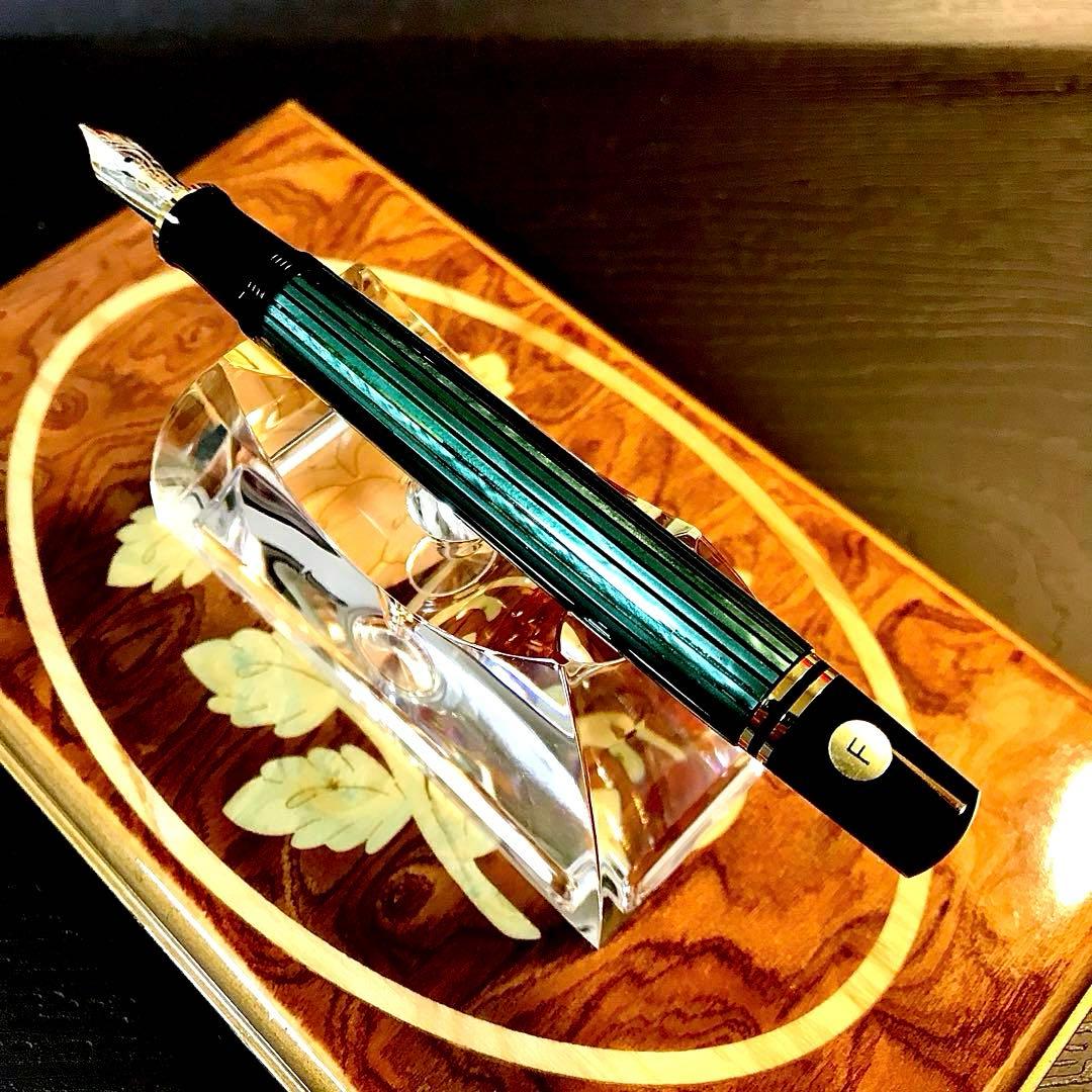 ☆超お勧め☆素晴らしいペリカン万年筆スーベレーンM400（Ｆ)グリーン縞☆極上品