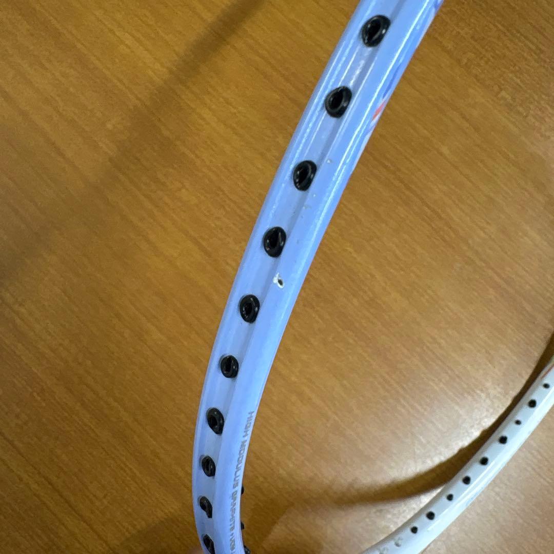 ASTROX 70 4U G5 バドミントンラケット