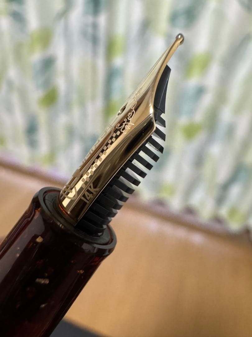 【限定】カステラ万年筆　セーラー万年筆　プロギアスリム　太字　石丸文行堂