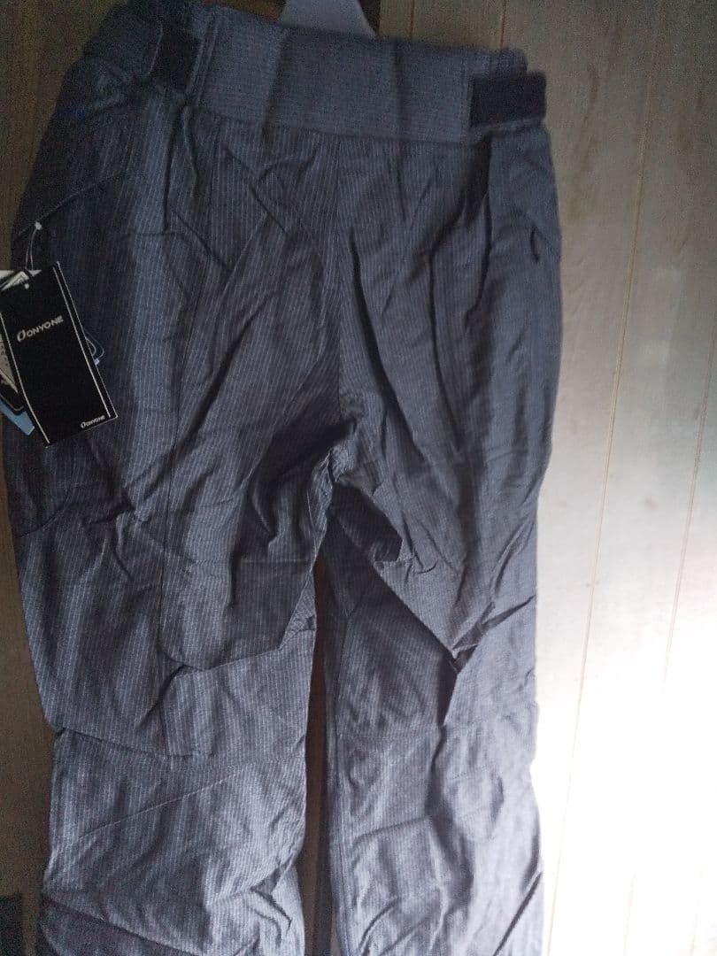 新品タグ付 ONYONE オンヨネフルオープンパンツ