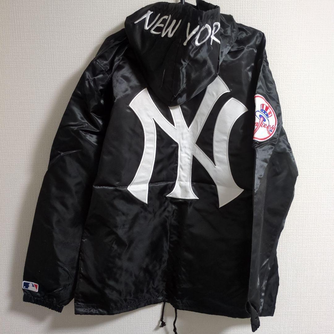 Majestic Yankees Nylon Jacket　未使用品　ブラック