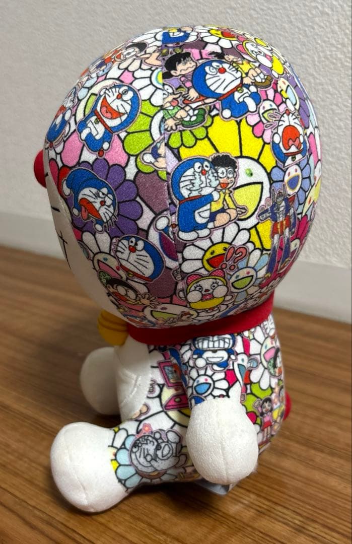 UNIQLO ユニクロ　ドラえもん　村上隆　コラボ ぬいぐるみ