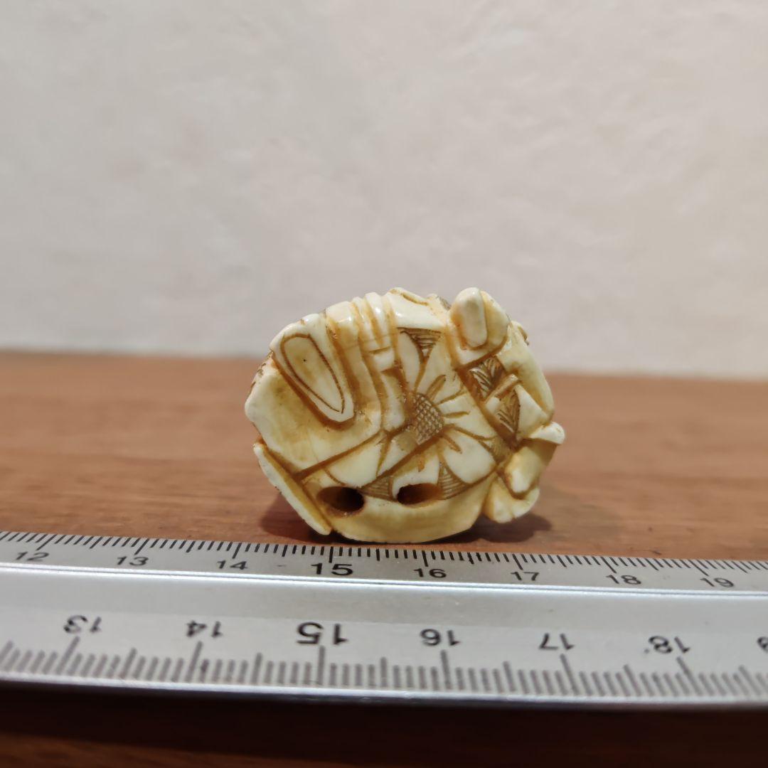 時代提物 人物根付 天然素材【侍親子】高さ約4.1cm 横幅約3.5cm重31ｇ