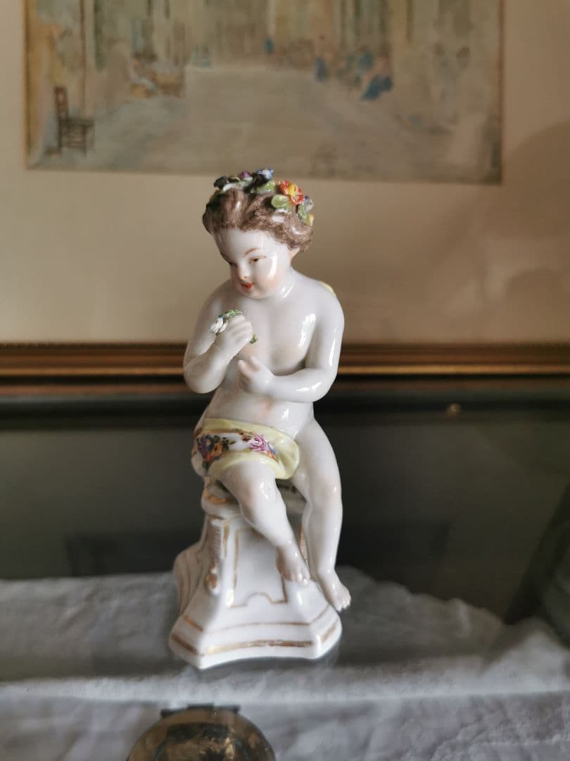 アンティークドイツ 18世紀初期マイセン希少ARマーク ポーセリン人形 花と天使