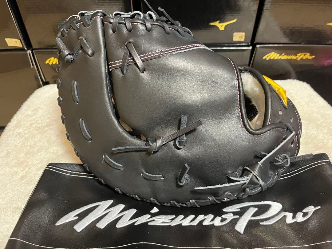 ミズノプロ　軟式　一塁手用　ファーストミット　グラブ　ソフトバンク・山川型