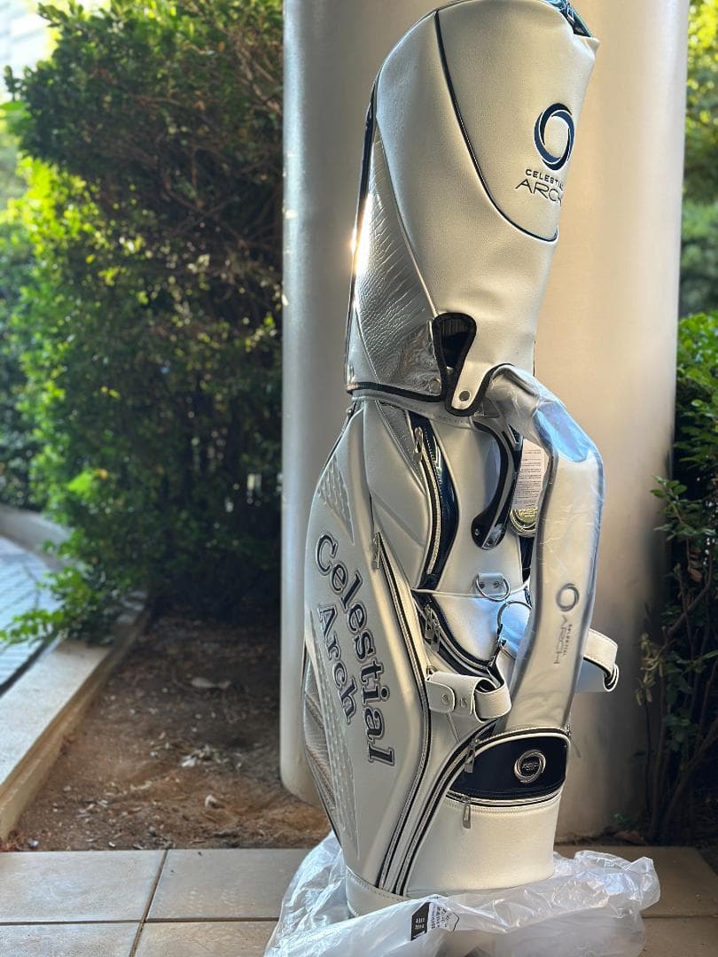 Celestial Arch キャディバッグ ホワイト