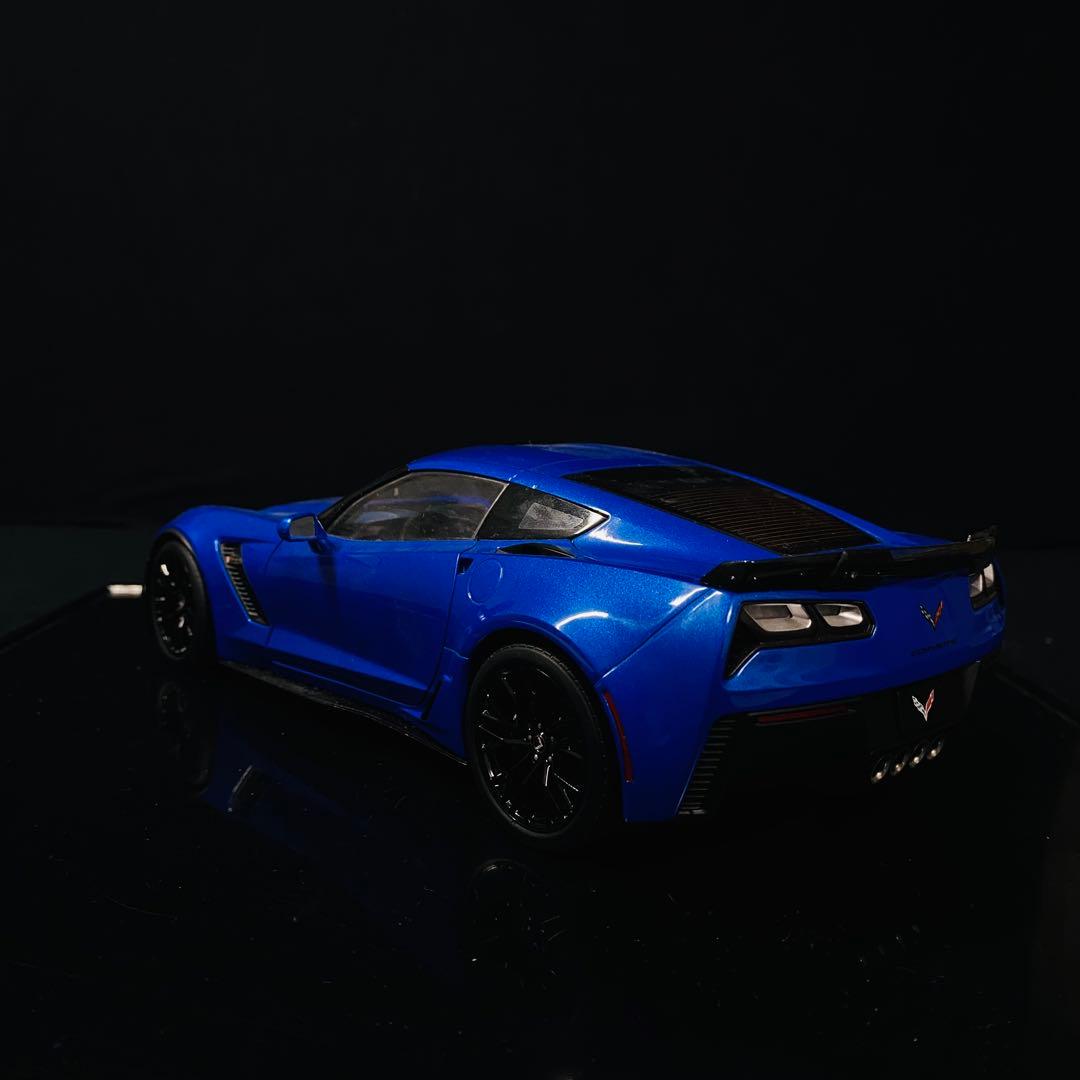 AUTOart 1/18 シボレー コルベット (C7) Z06 (ブルー)