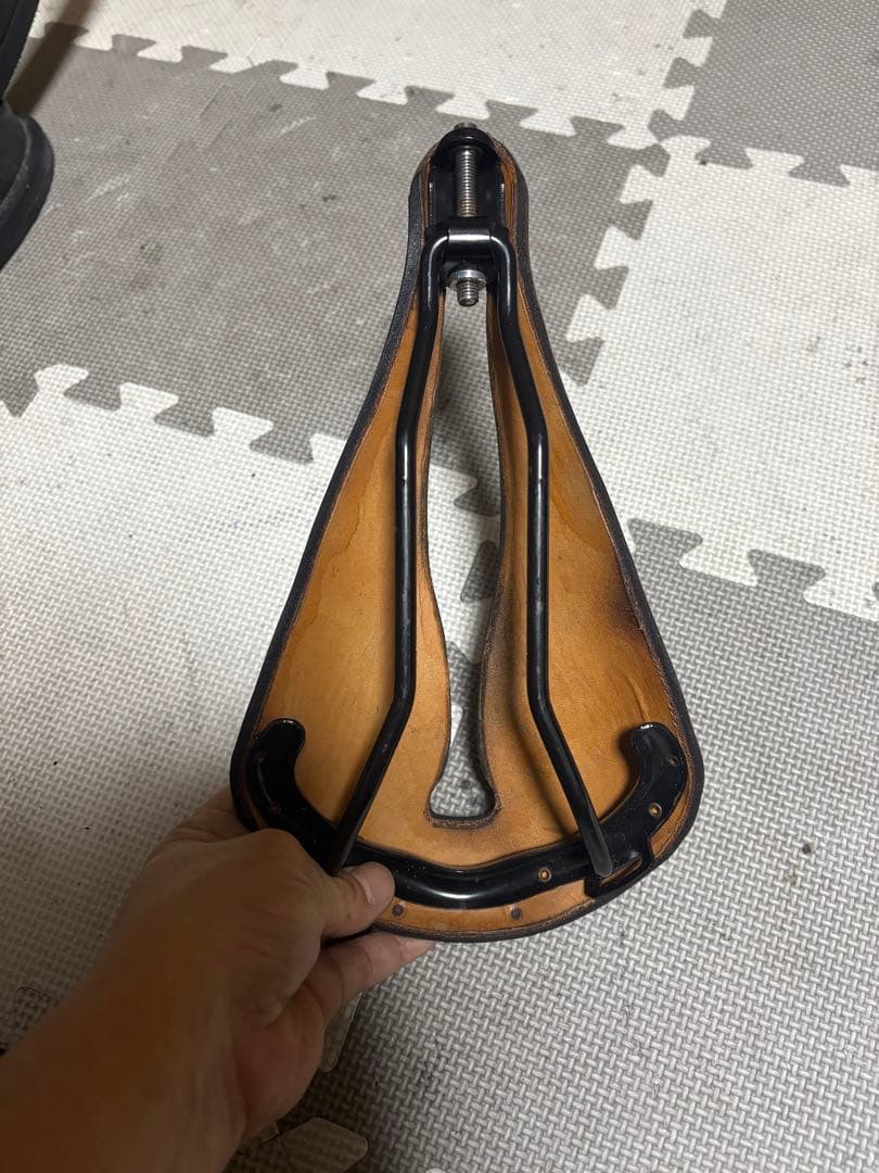 SELLE ANATOMICA レザーサドル　ブラック