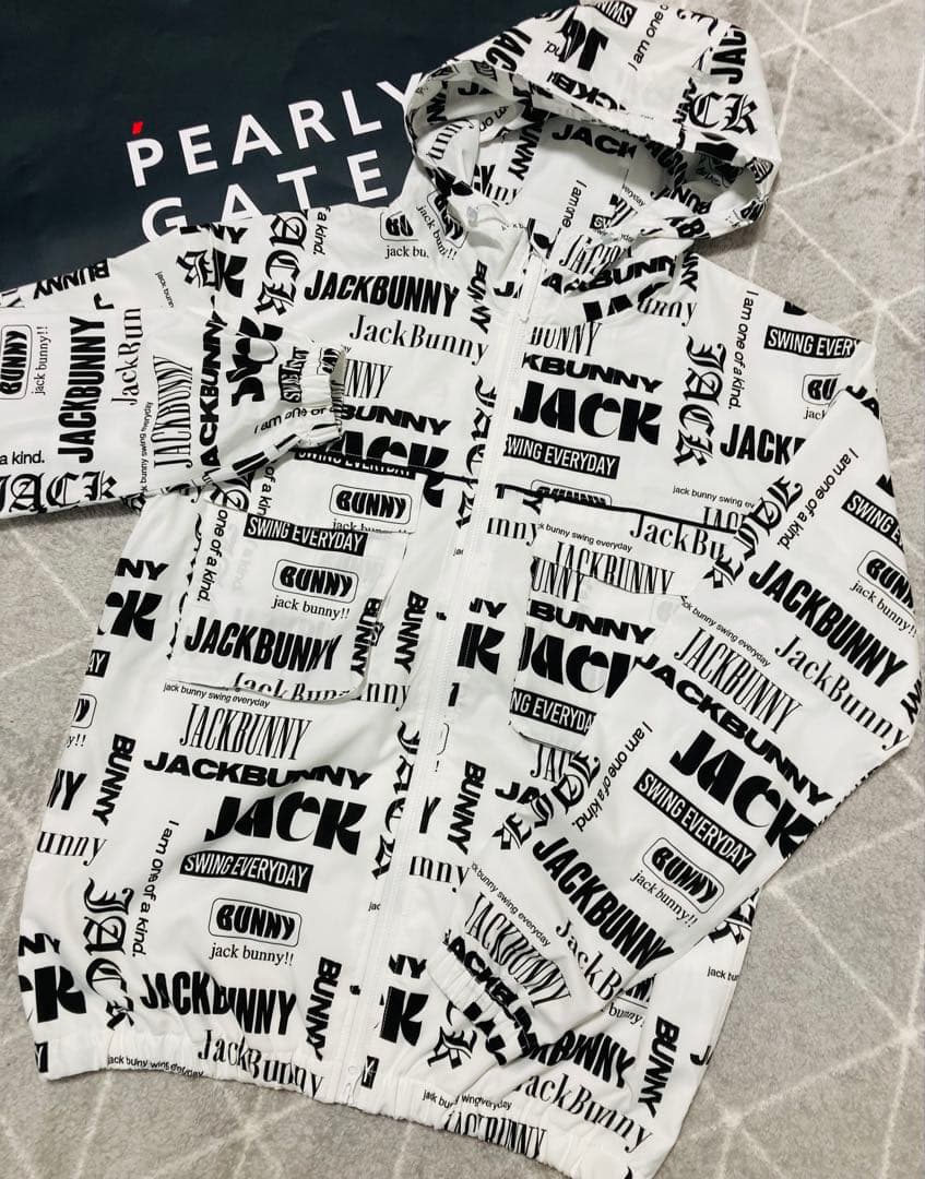 新品 パーリーゲイツ ジャックバニー ストレッチマルチロゴ ブルゾン(4)M/白