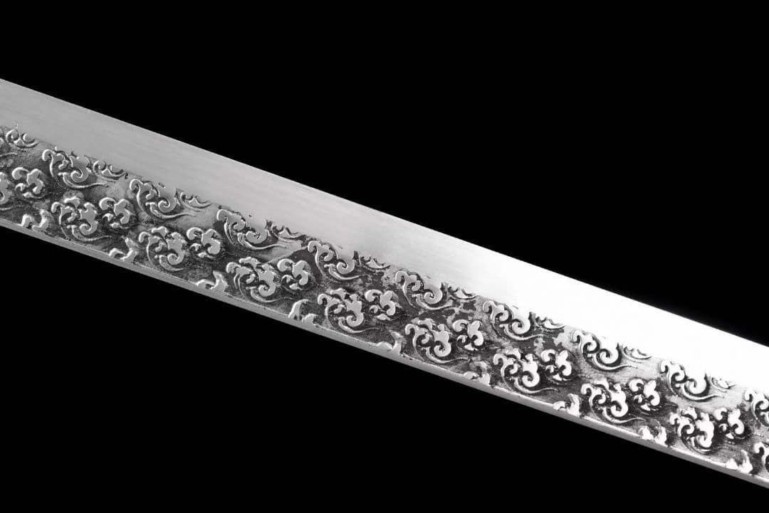 『雲龍唐横刀』古兵器 武具　刀装具　日本刀　模造刀 居合刀 長尺