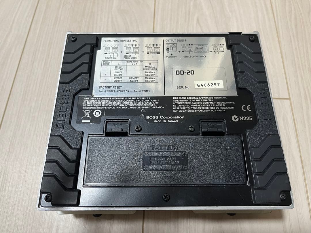 あいわなBOSS DD-20 Giga Delay(説明書・箱無し)