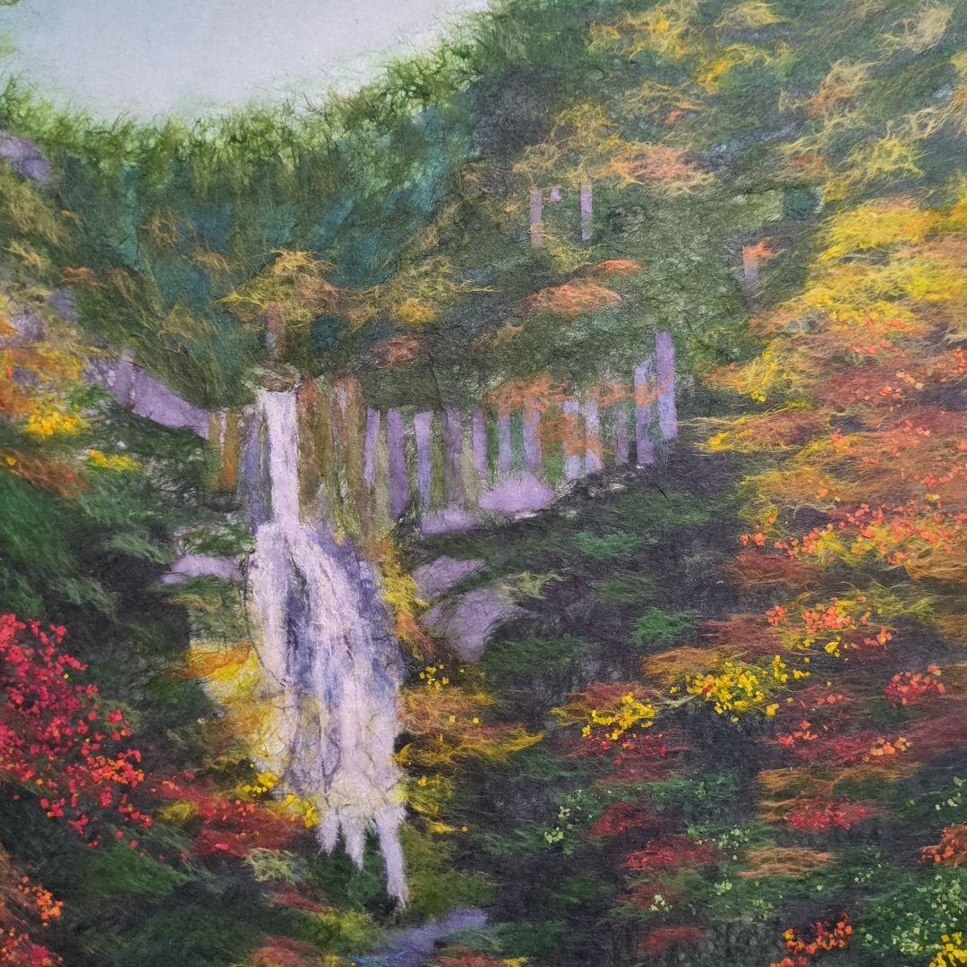 【ちぎり絵】「紅葉−滝」　ハンドメイド　(P 10サイズ）暮らしに彩りを