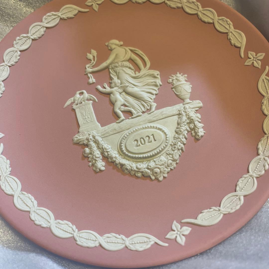  ピンクプレート 2021年製　プレートハンガー付き