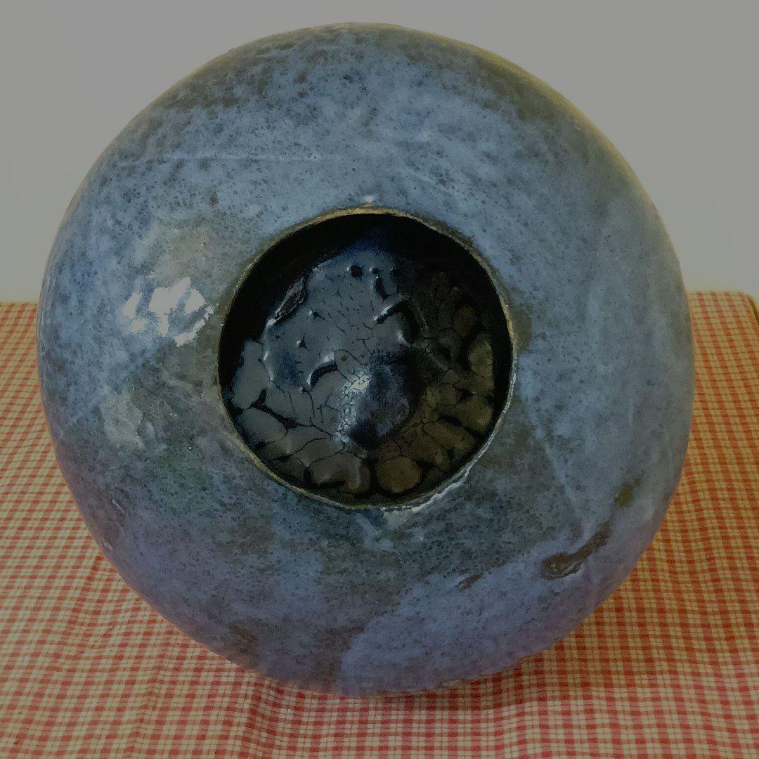 青色の陶器花瓶 釉薬