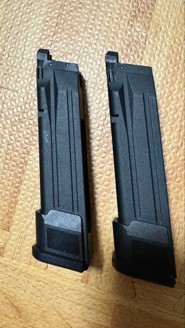 SIG SAUER M17 Co2 セット　東京マルイ　ライラックス