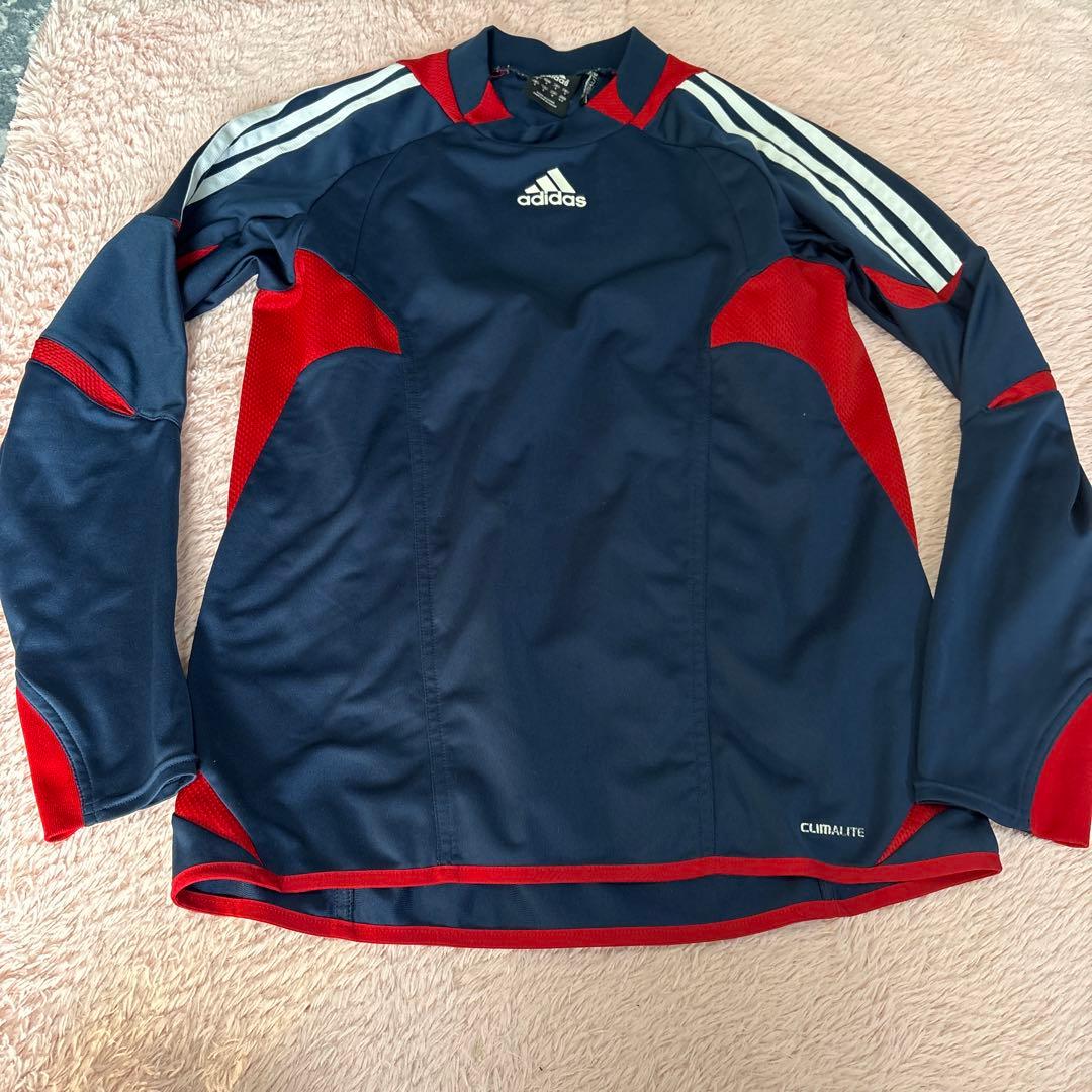 古着　アディダス　ウエア、パンツセット お値引きしました。10000→8500