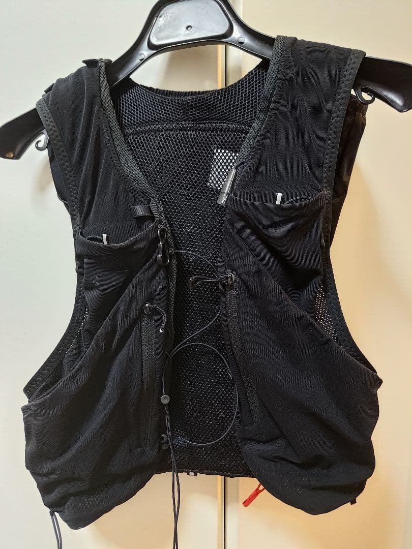 【週末限定値下げ】SALOMON ADV SKIN 12 ブラック Mサイズ