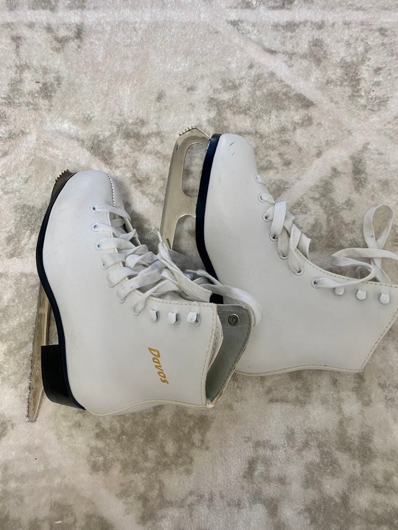 GRAF DAVOS フィギュアスケート靴　サイズ35(22.8)