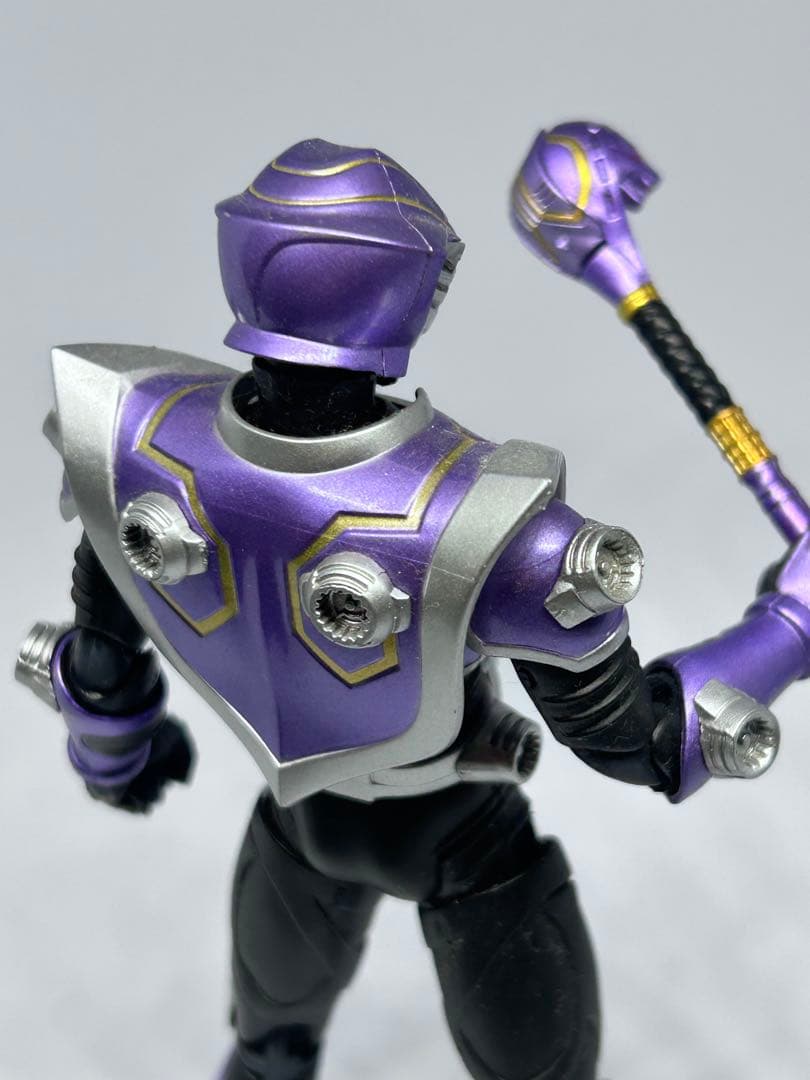 旧S.H.Figuarts仮面ライダー王蛇 アドベントカード6枚付属／説明書あり