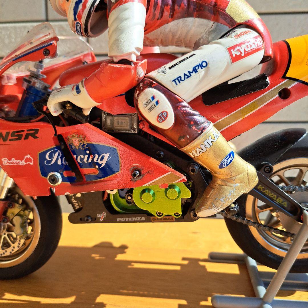 １/8ハングオンレーサー