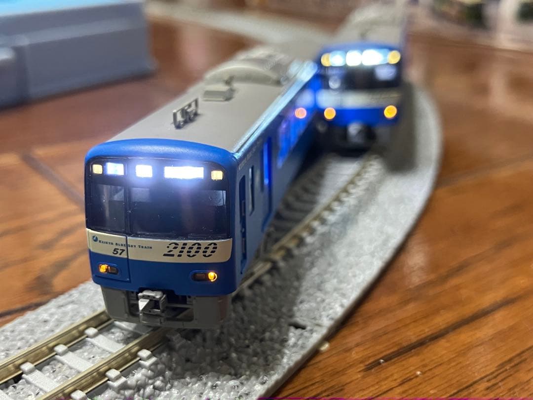 京急2100形ブルースカイトレイン