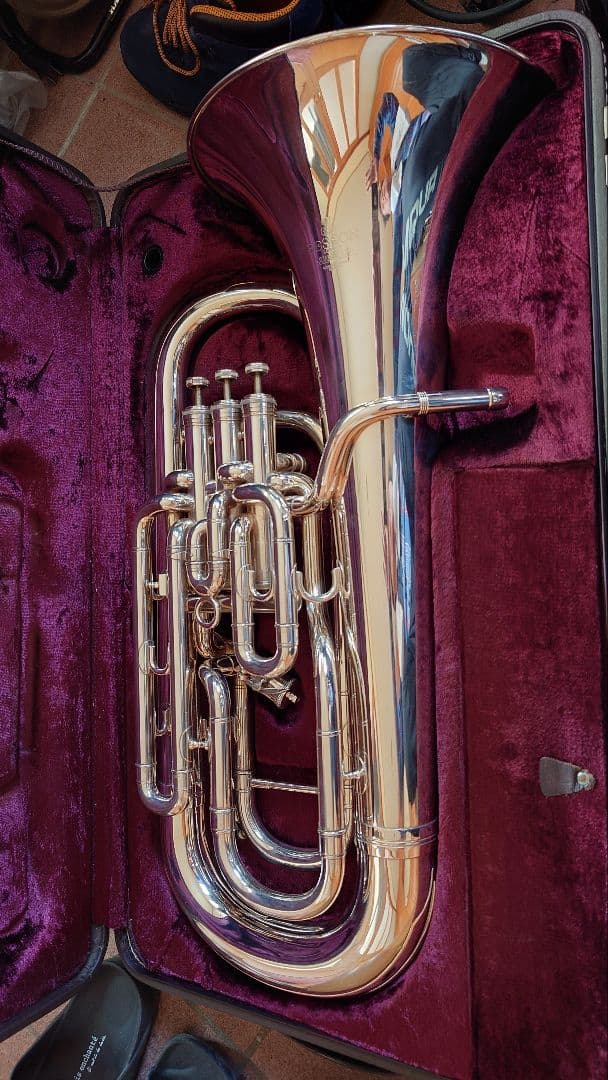 ベッソン製ユーフォニアムBE968-2