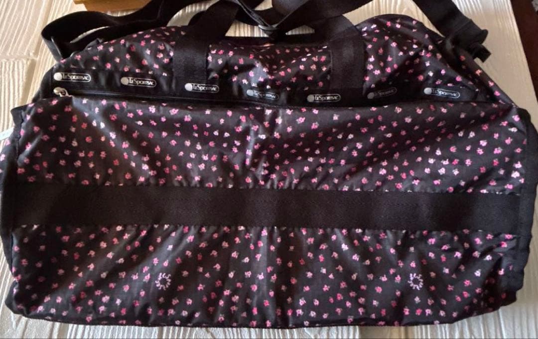 最終値下げ！美品！レスポートサック　ボストンバック　黒×花柄　ミニポーチ付