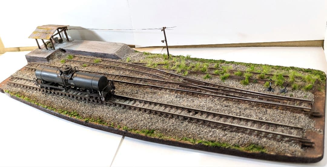 食*ン様 Ｎゲージ・ジオラマ展示台【昭和の貨車留置線】※タンク貨車付き！