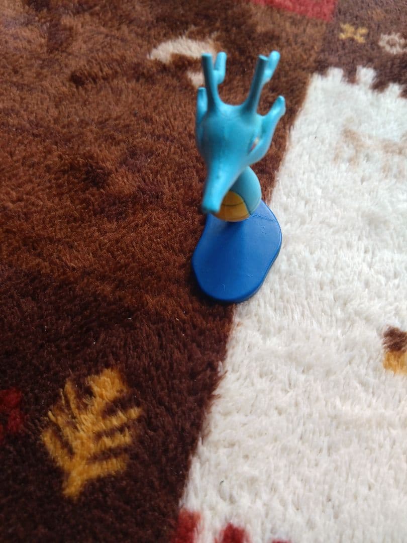 ポケモン　旧モンコレ　キングドラ