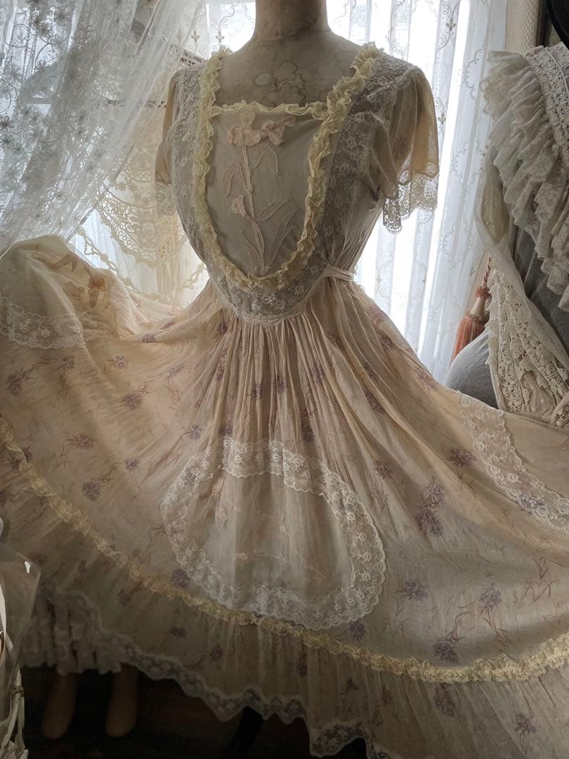 〜♡〜 美しいアンティークドレス 〜♡〜 フランスアンティークレース