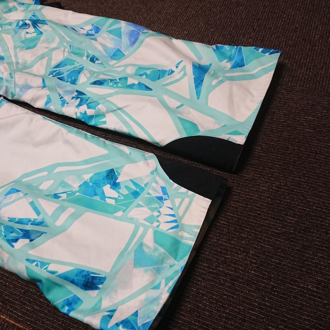 送料無料【ONYONE】訳有り 総柄スキーウェア上下セットアップ L/L