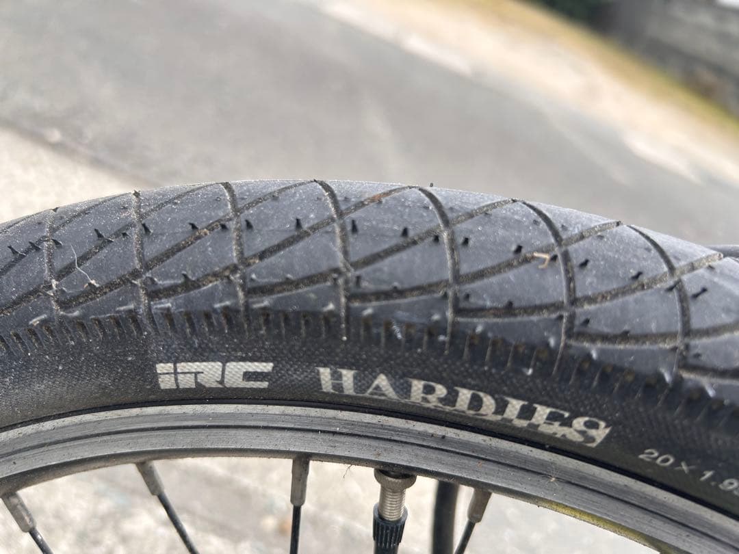 基本引き取り　ダホン 折りたたみ自転車 グレー　8段変速