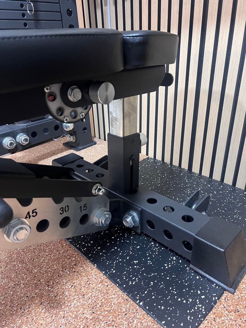 調整可能トレーニングベンチ 黒