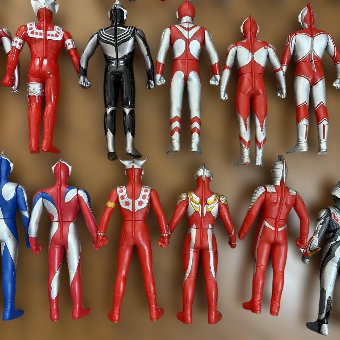 ウルトラマン　フィギュア　ソフビ　セット　まとめ　53個
