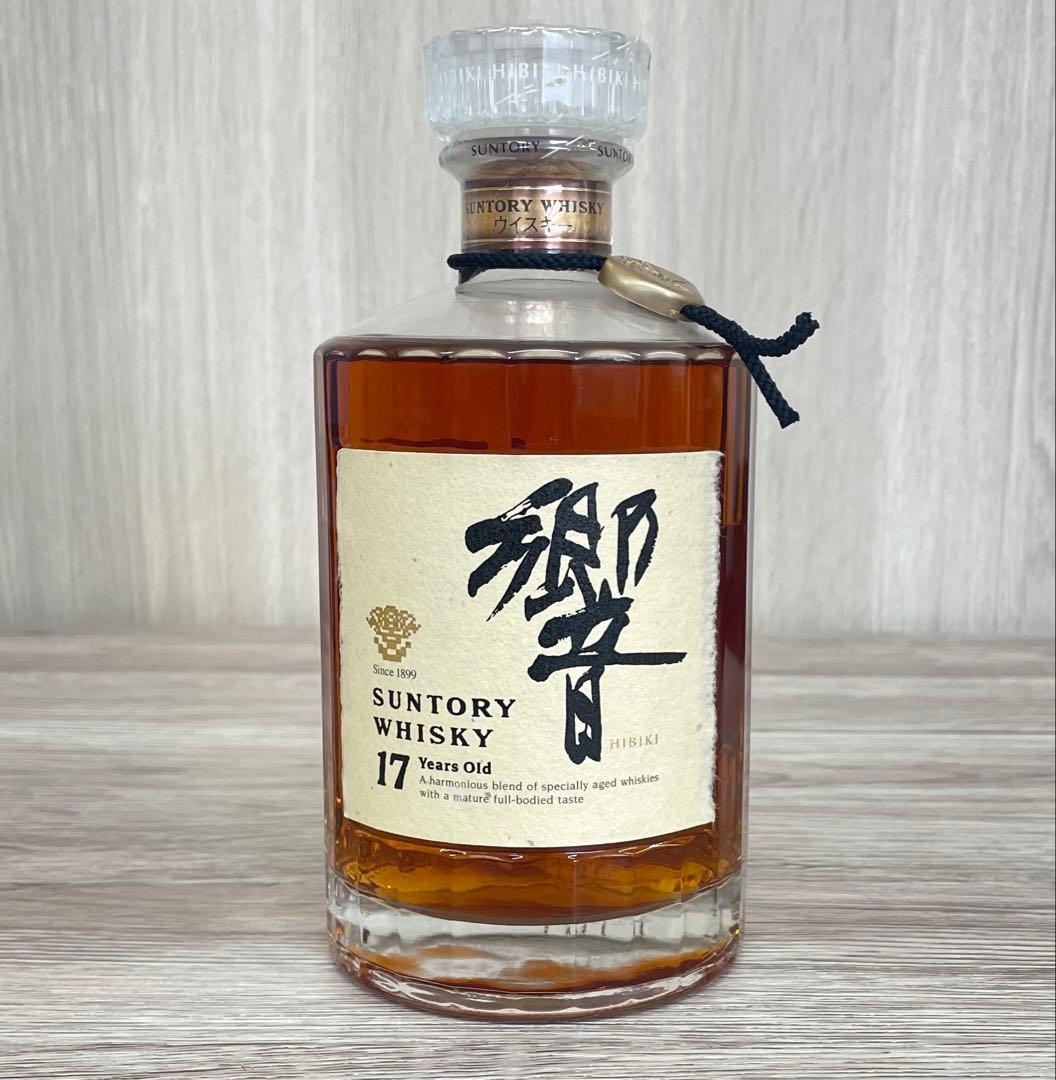 サントリー ウイスキー 響 17年 裏ゴールドラベル 700ml 未開封